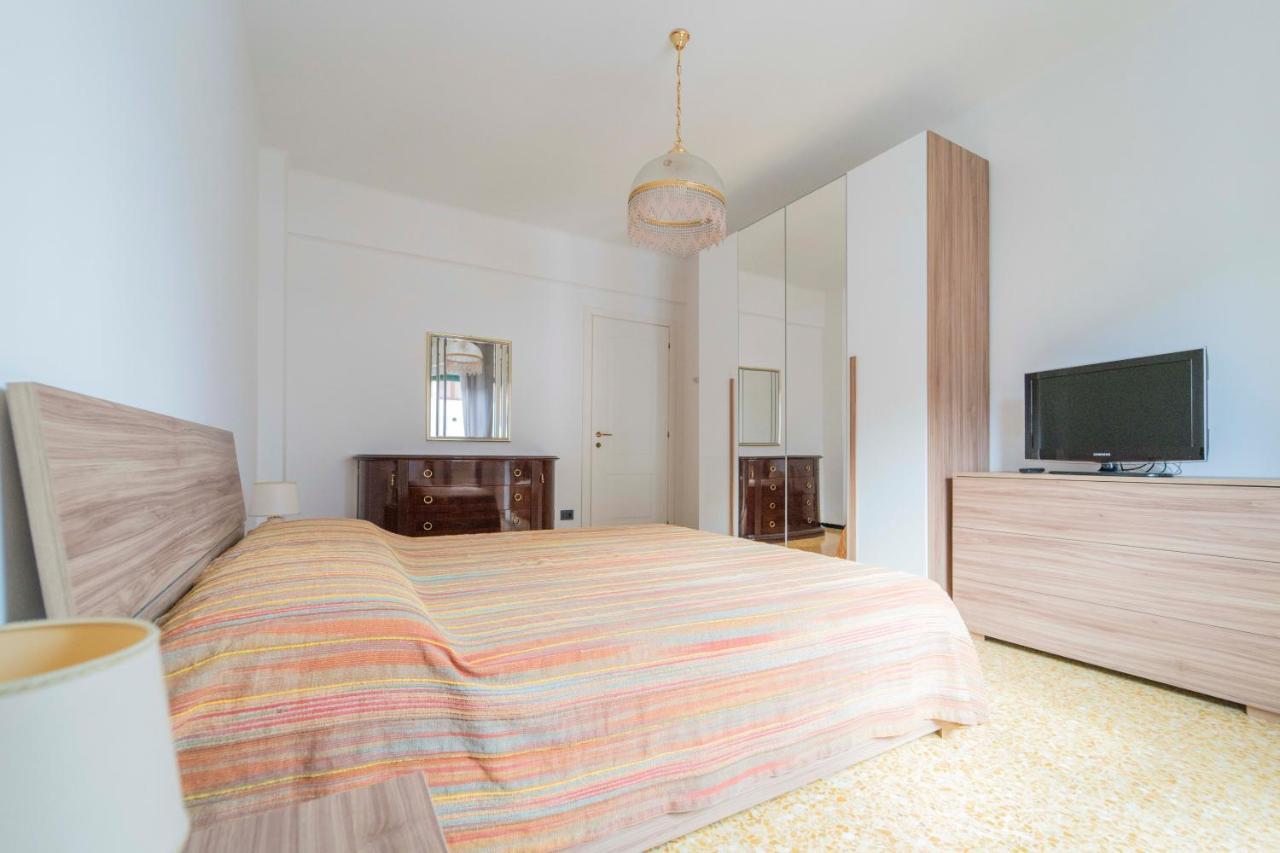 193 - Casa Via Della Chiusa - Centralissimo E Vicino Alla Baia Del Silenzio, Spiaggia E Mare 150M - Parcheggio Gratis Incluso E Aria Condizionata Sestri Levante Exterior foto